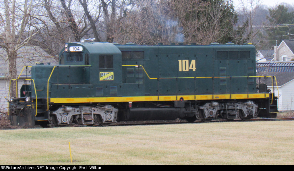 Ohio South Central Railroad (OSCR) 104